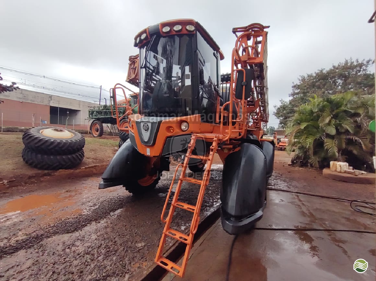 PULVERIZADOR JACTO UNIPORT 2500 STAR Tração 4x4 Cocamar Máquinas - John Deere - Matriz MARINGA PARANÁ PR
